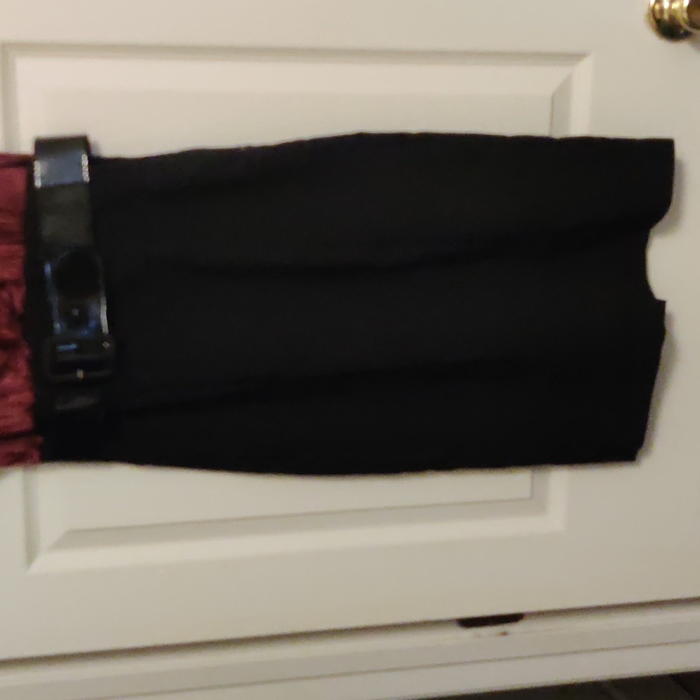 Speechless Juniors Dress with Belt - Picture 3 of 6